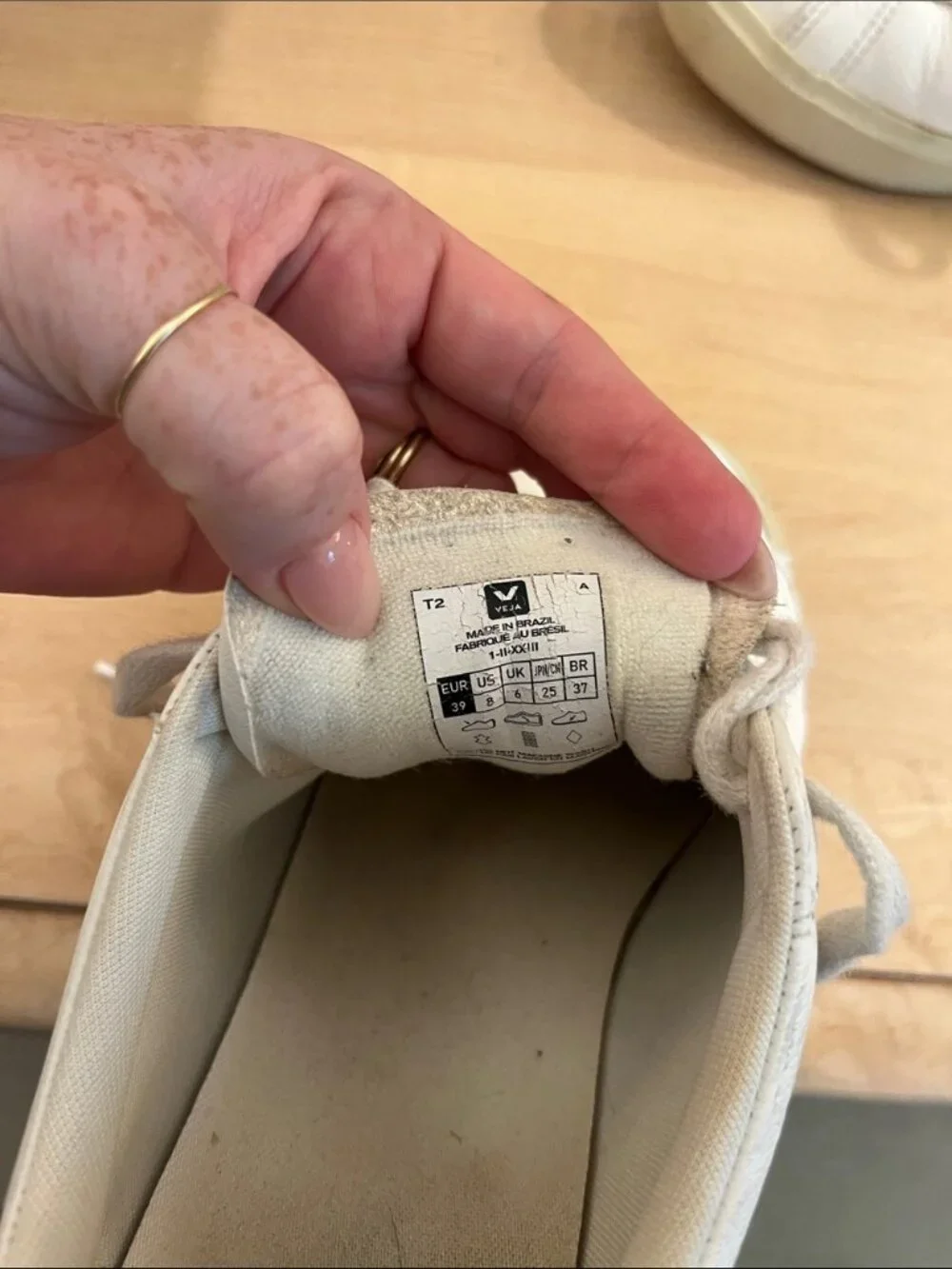 VEJA Campo White Sable Leather Sneakers Women’s EU 39 US 8